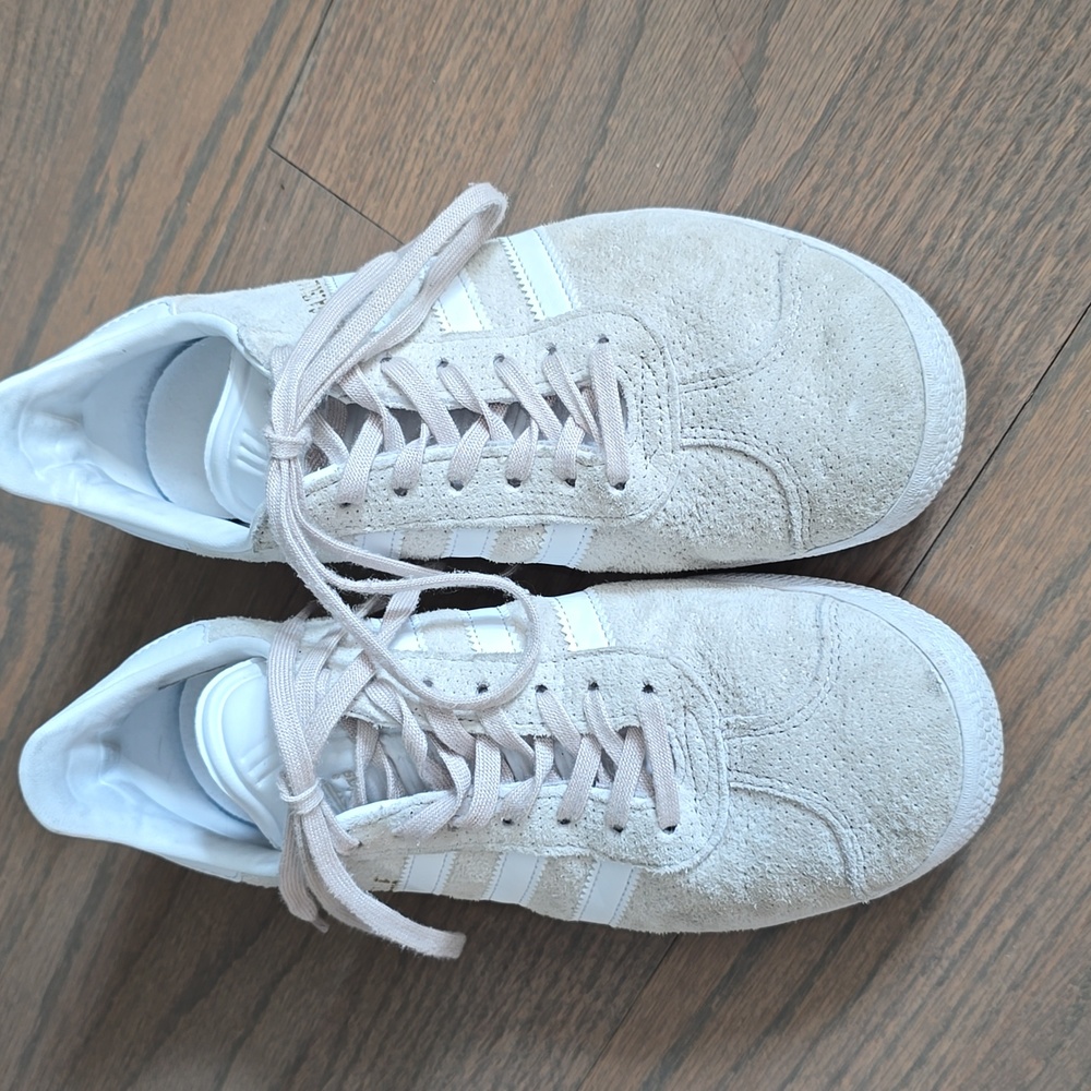 Adidas gazelle indoor shoes